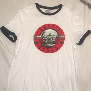 guns n’ roses t shirt